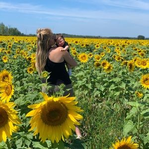 Meet your Posher, Ellie